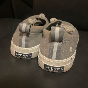 Sperry canvas crest vibe sneaker
